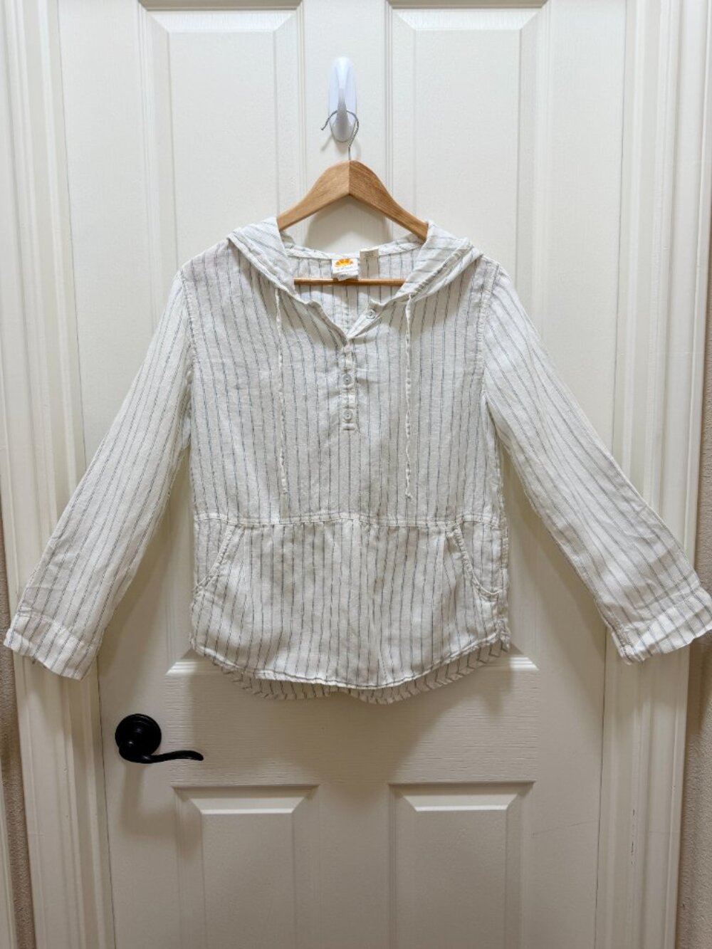 C&C California 100% Linen Hoodie Tunic Top Size XS White With Light Blue Stripes